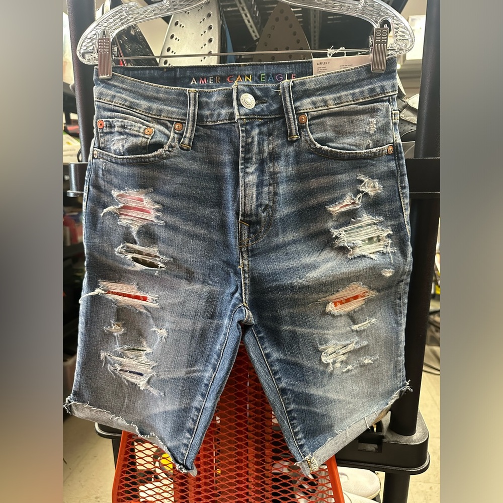 Ladies American Eagle Jean Shorts, New